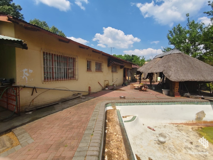 4 Bedroom Property for Sale in Sasolburg Ext 3 Free State